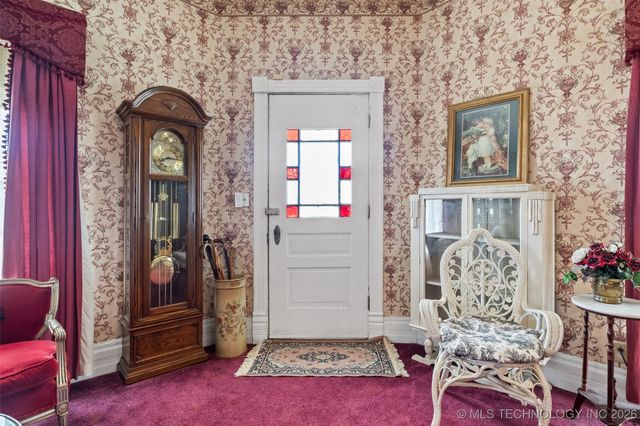 403 N Choctaw Avenue, Claremore, OK 74017