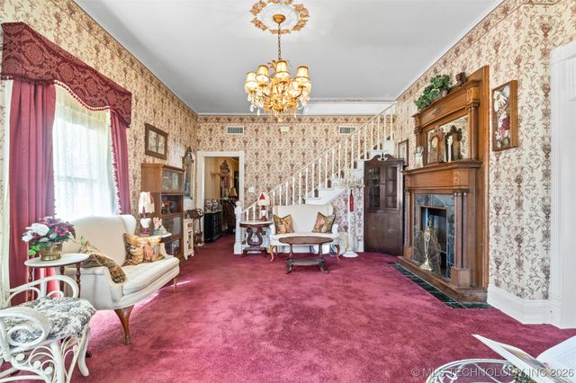 403 N Choctaw Avenue, Claremore, OK 74017