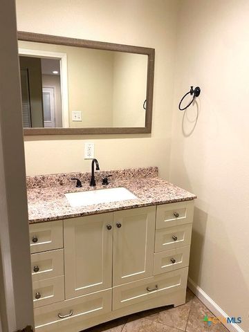 4615 Camellia Street, Victoria, TX 77904