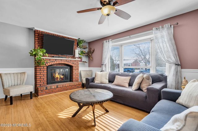 1117 12th Avenue, Toms River, NJ 08757