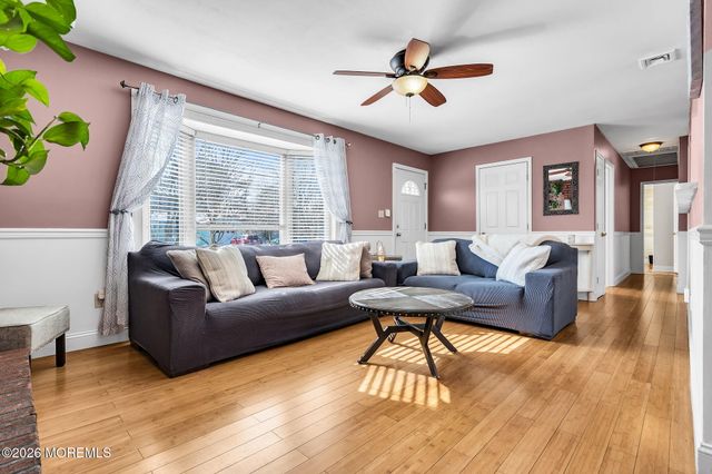 1117 12th Avenue, Toms River, NJ 08757