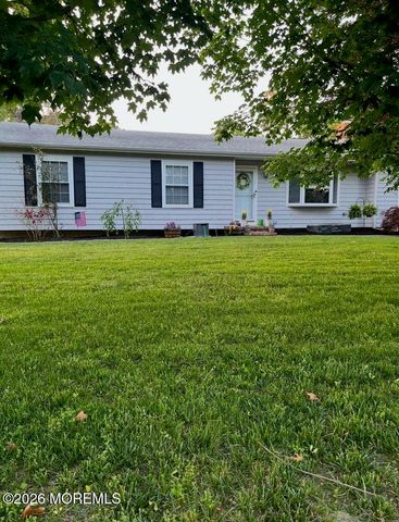 1117 12th Avenue, Toms River, NJ 08757