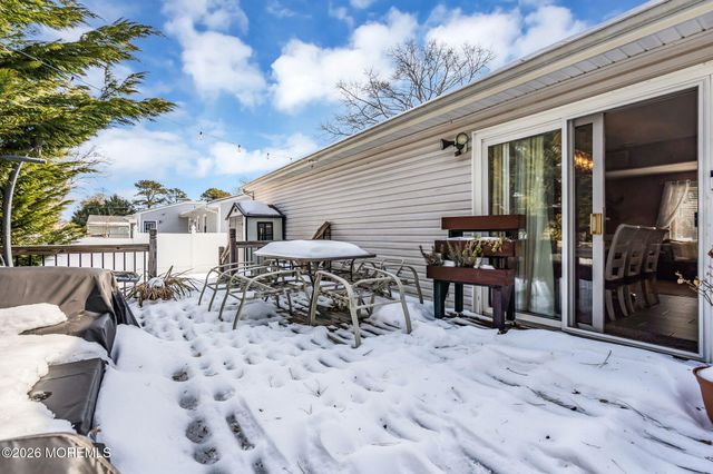 1117 12th Avenue, Toms River, NJ 08757