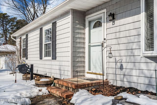 1117 12th Avenue, Toms River, NJ 08757