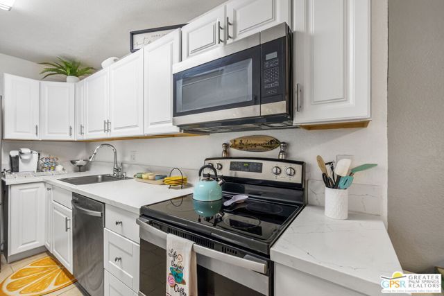 2810 N Arcadia Court 108, Palm Springs, CA 92262