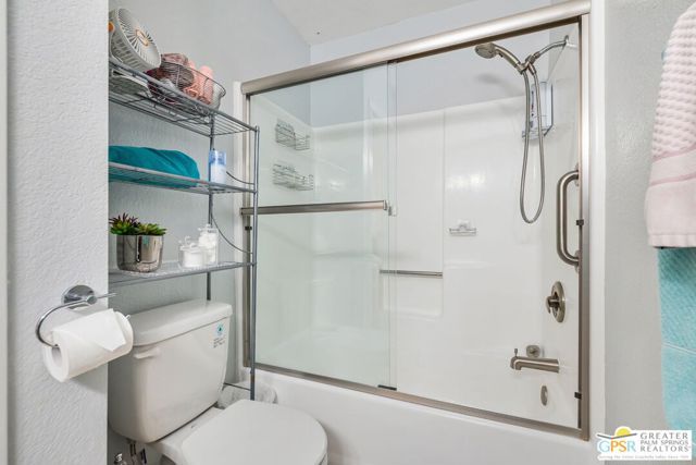 2810 N Arcadia Court 108, Palm Springs, CA 92262