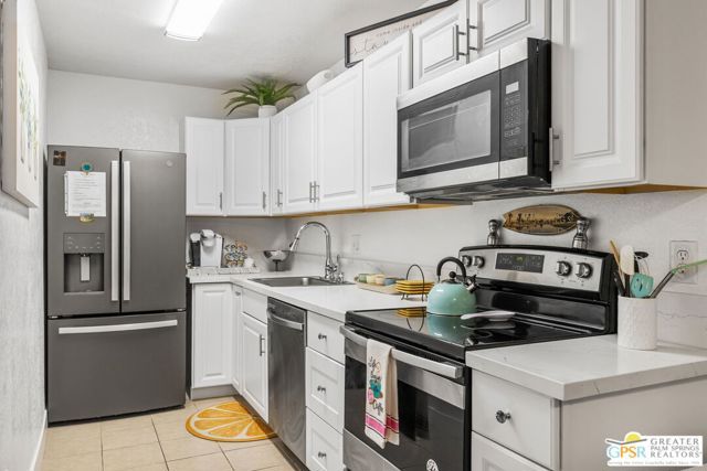 2810 N Arcadia Court 108, Palm Springs, CA 92262