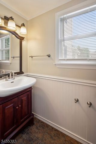 1637 Amwell Rd, Franklin Twp., NJ 08873