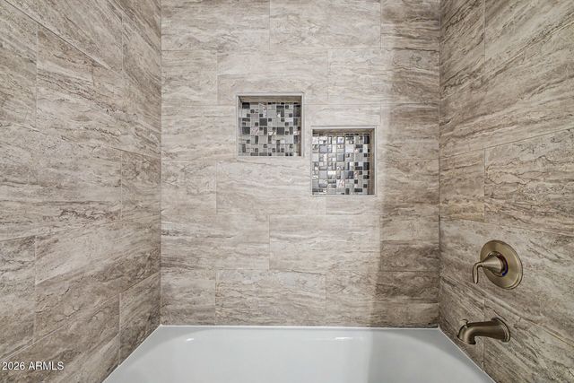 3549 E LE MARCHE Avenue, Phoenix, AZ 85032