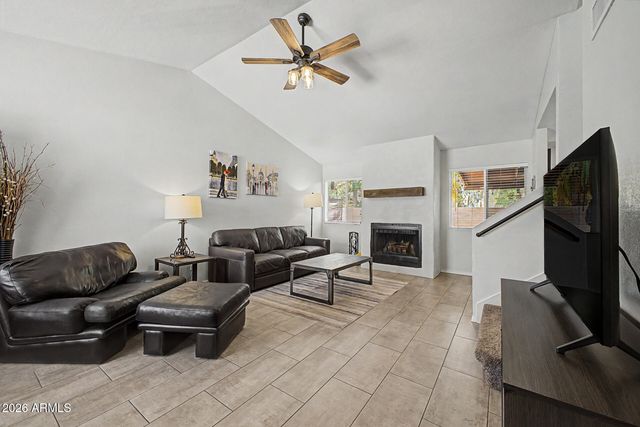 3549 E LE MARCHE Avenue, Phoenix, AZ 85032