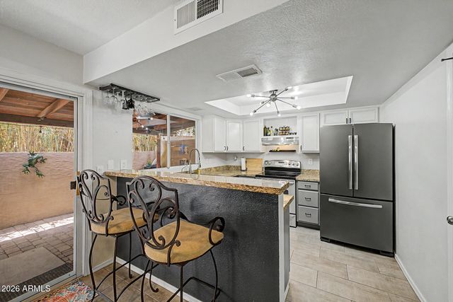 3549 E LE MARCHE Avenue, Phoenix, AZ 85032