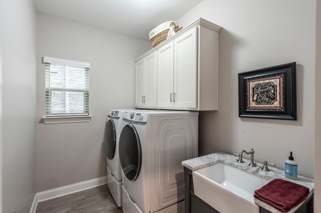 1723 Foxland Blvd, Gallatin, TN 37066