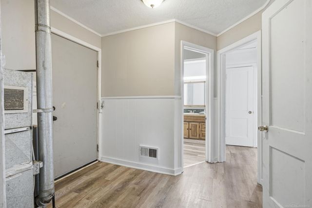 925 Leland Street, Flint, MI 48507