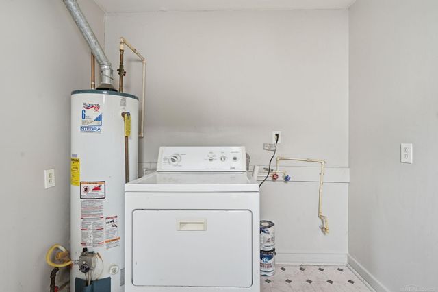 925 Leland Street, Flint, MI 48507