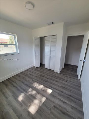 15140 NW 18th Ave, Miami Gardens, FL 33054