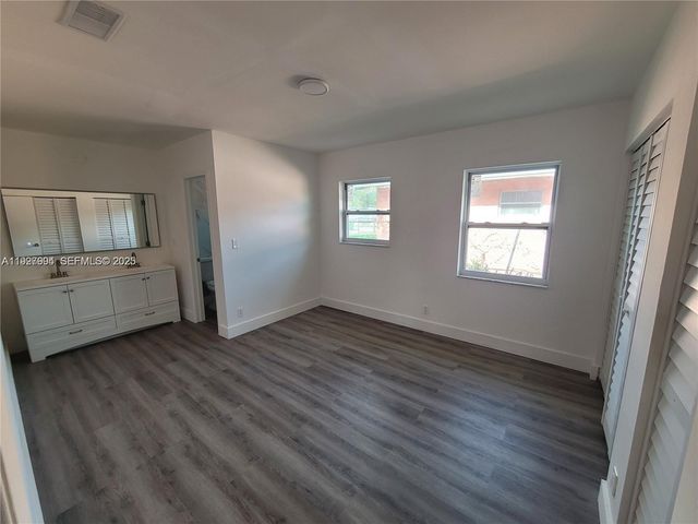 15140 NW 18th Ave, Miami Gardens, FL 33054