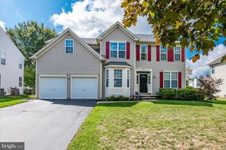 20 STONEHEDGE DR, East Windsor Twp, NJ 08520