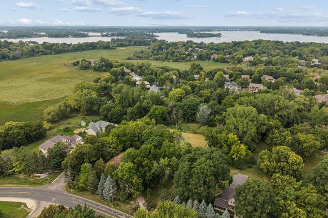 26750 Smithtown Road, Excelsior, MN 55331