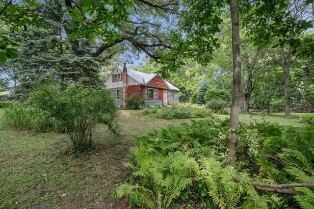 26750 Smithtown Road, Excelsior, MN 55331