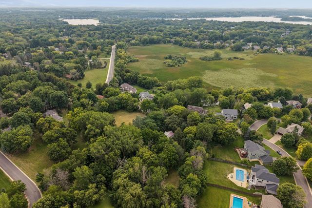 26750 Smithtown Road, Excelsior, MN 55331