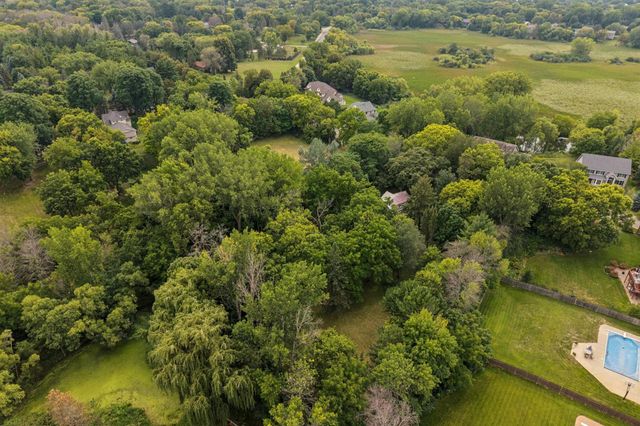 26750 Smithtown Road, Excelsior, MN 55331