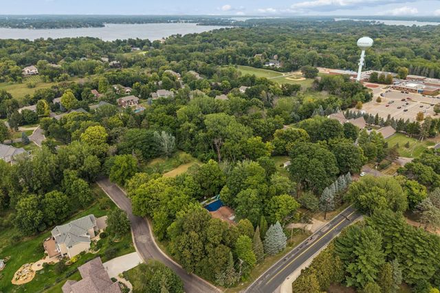 26750 Smithtown Road, Excelsior, MN 55331