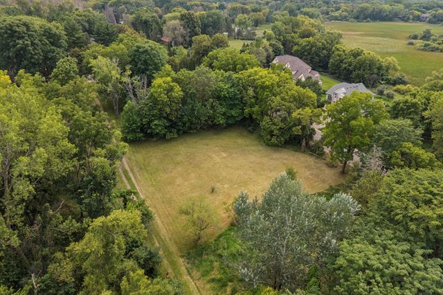 26750 Smithtown Road, Excelsior, MN 55331