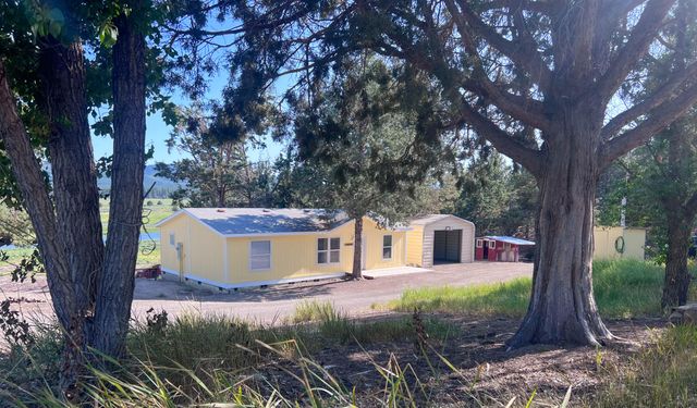 25016 Drews Road, Sprague River, OR 97639