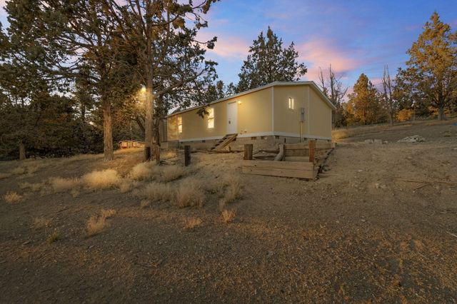 25016 Drews Road, Sprague River, OR 97639