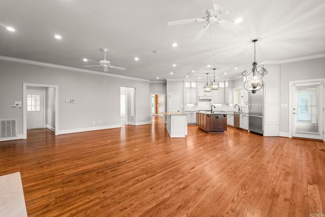 14607 Hinson Road, Little Rock, AR 72212