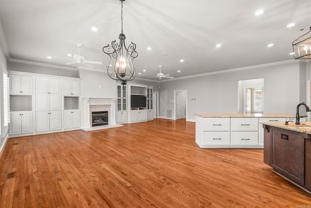 14607 Hinson Road, Little Rock, AR 72212