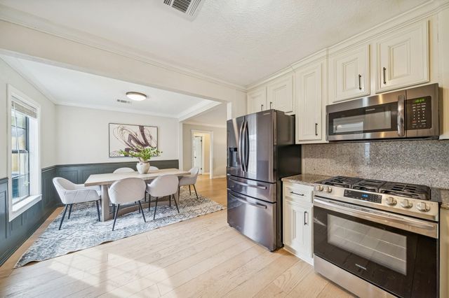 1616 Tabor Street, Houston, TX 77009