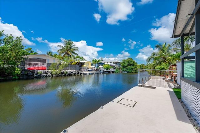 456 Bowie Ln, Key Largo, FL 33037