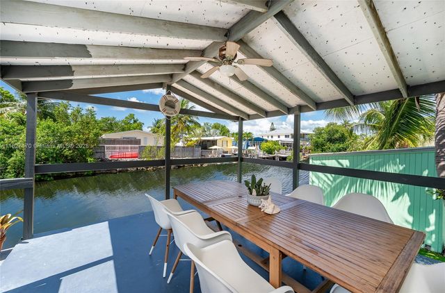 456 Bowie Ln, Key Largo, FL 33037