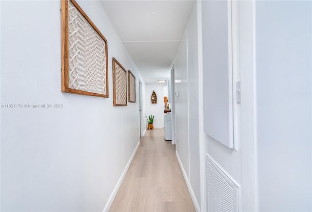 456 Bowie Ln, Key Largo, FL 33037