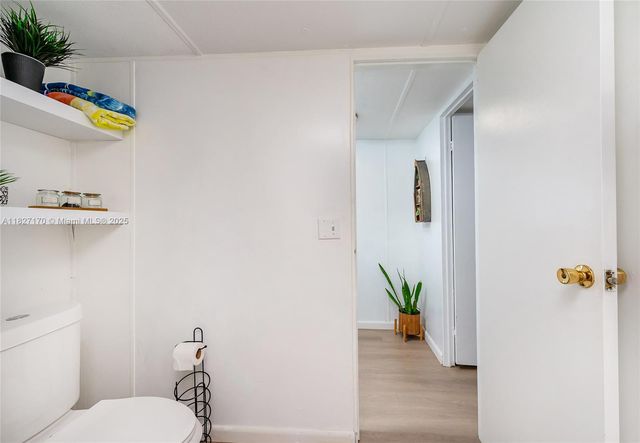 456 Bowie Ln, Key Largo, FL 33037