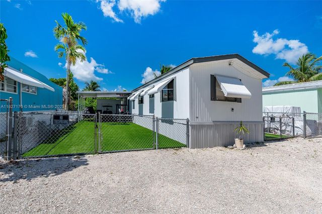 456 Bowie Ln, Key Largo, FL 33037