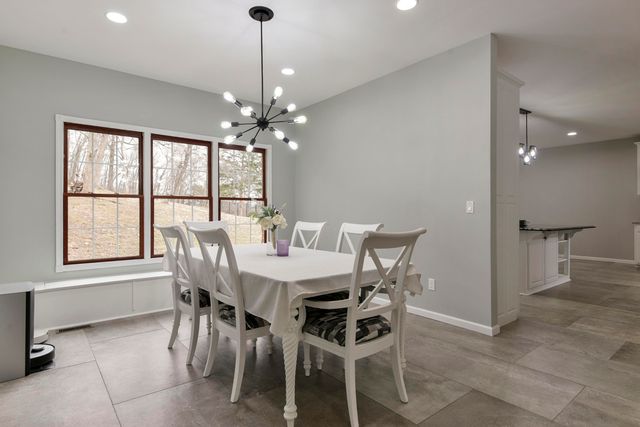 1658 W Caleb Court, Springfield, MO 65810