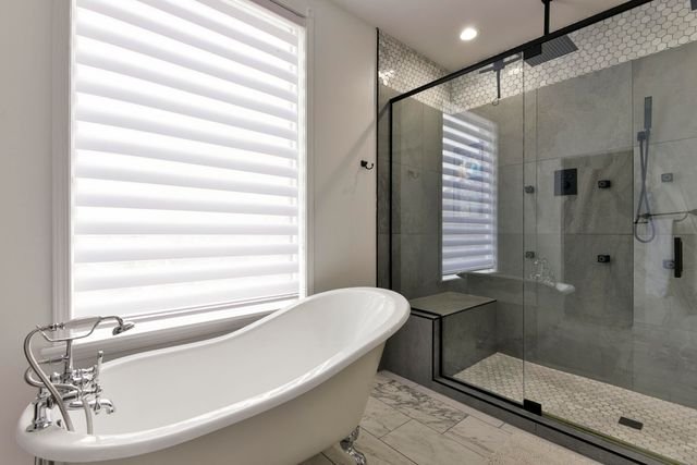 1658 W Caleb Court, Springfield, MO 65810