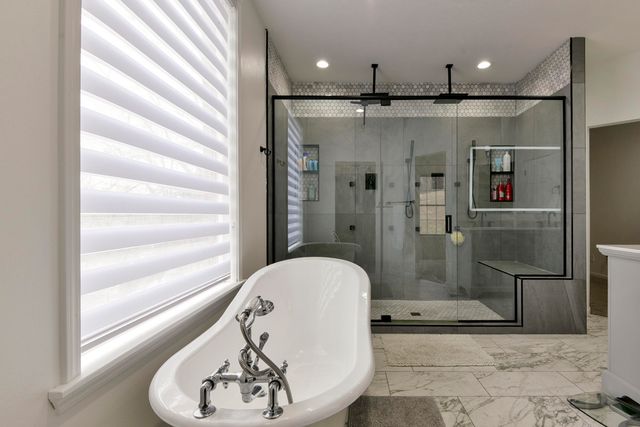 1658 W Caleb Court, Springfield, MO 65810