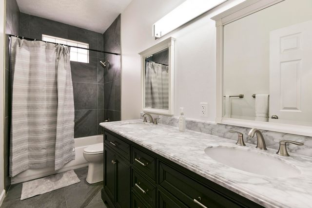 1658 W Caleb Court, Springfield, MO 65810