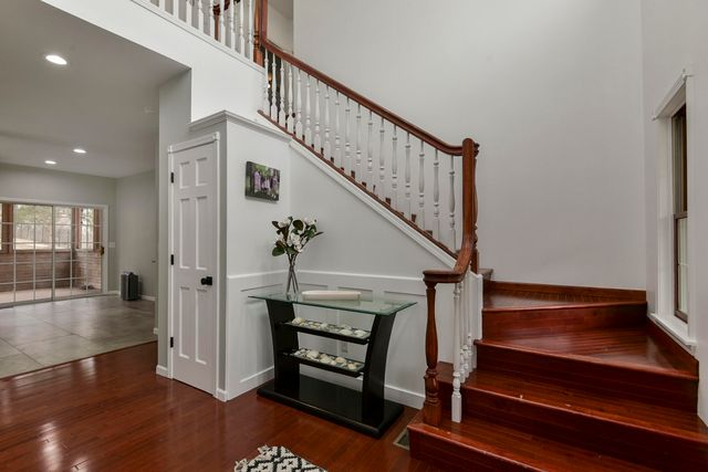 1658 W Caleb Court, Springfield, MO 65810