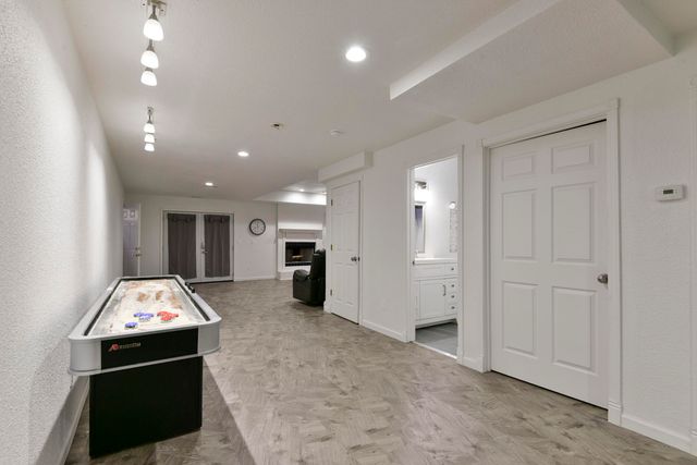 1658 W Caleb Court, Springfield, MO 65810