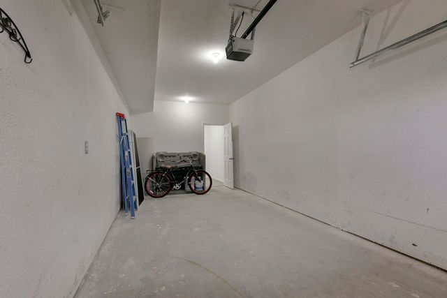 1658 W Caleb Court, Springfield, MO 65810