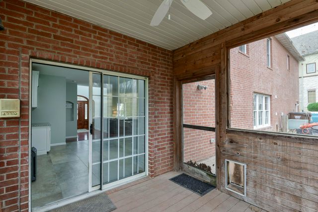 1658 W Caleb Court, Springfield, MO 65810