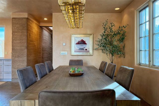 23 Lavadero Road, Santa Fe, NM 87506