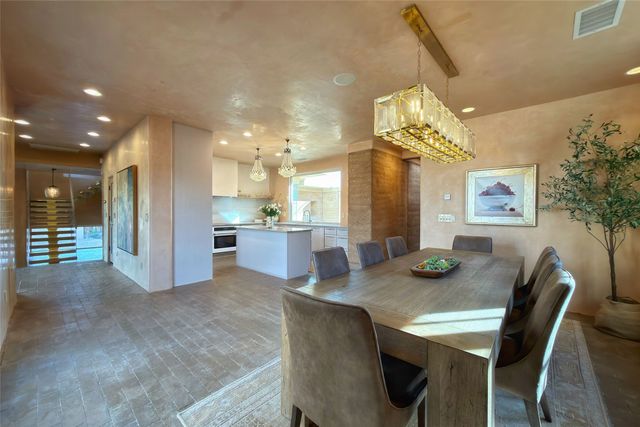 23 Lavadero Road, Santa Fe, NM 87506