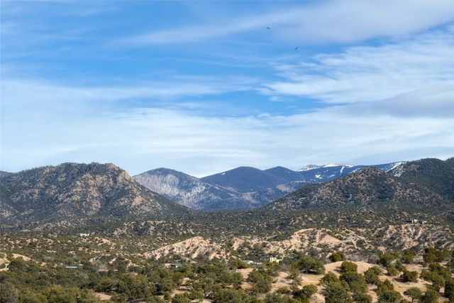 23 Lavadero Road, Santa Fe, NM 87506