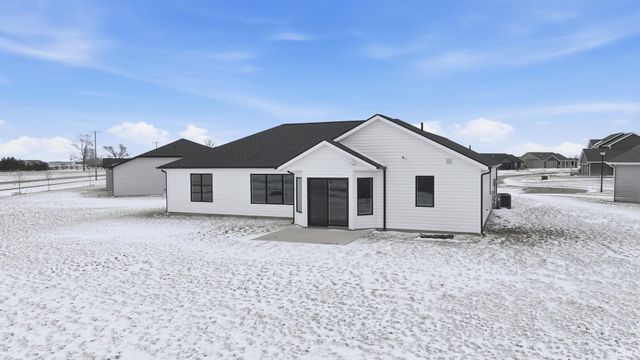 1584 Lagonda Trail, Fort Wayne, IN 46818