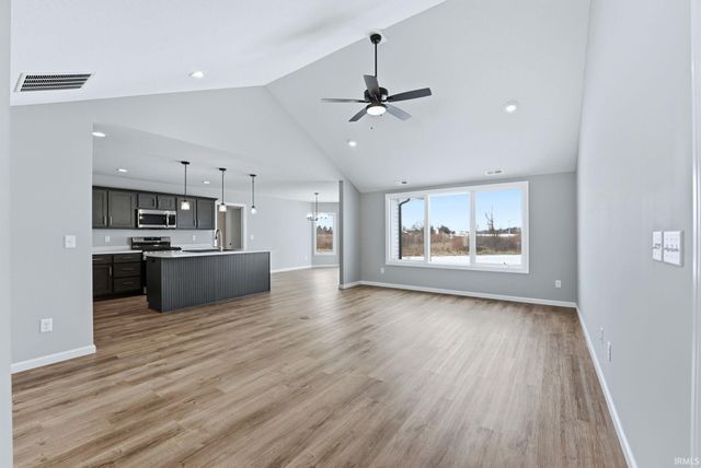 1584 Lagonda Trail, Fort Wayne, IN 46818